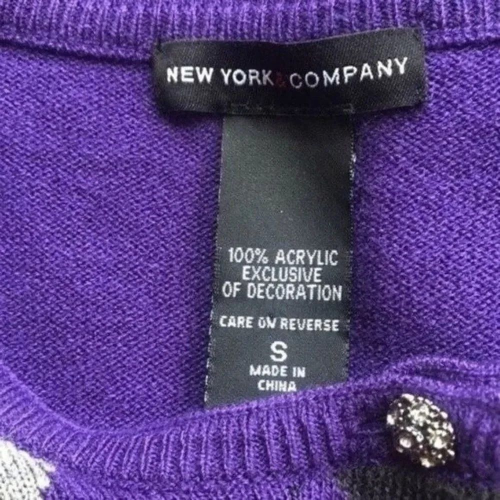 New York & Company‎ Purple Argyle Button-Down Cardigan Sweater - Picture 6 of 11